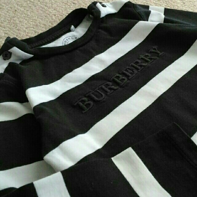 BURBERRY(バーバリー)のバーバリーBURBERRYロングTシャツ2歳 キッズ/ベビー/マタニティのキッズ服男の子用(90cm~)(Tシャツ/カットソー)の商品写真