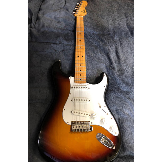 Fender japan ストラトキャスター　st-stdギター