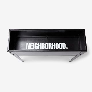 neighborhood SRL . GARDEN BED / I-SHELF | jarussi.com.br