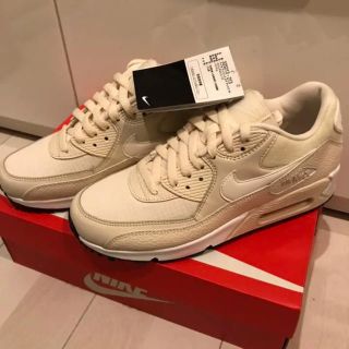 ナイキ(NIKE)のNIKE エアマックス 90 ベージュ(スニーカー)