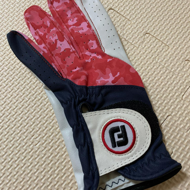 FootJoy(フットジョイ)のゴルフ　グローブ チケットのスポーツ(ゴルフ)の商品写真