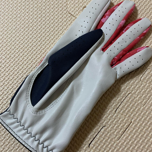 FootJoy(フットジョイ)のゴルフ　グローブ チケットのスポーツ(ゴルフ)の商品写真