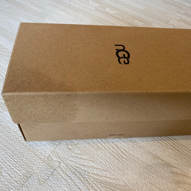 お値下げ UGG サンダル スリッパ 新品未使用 2