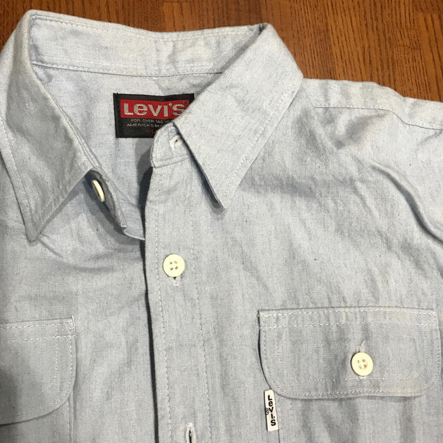 Levi's(リーバイス)のリーバイス☆デニムシャツ 140 日本製 キッズ/ベビー/マタニティのキッズ服男の子用(90cm~)(Tシャツ/カットソー)の商品写真