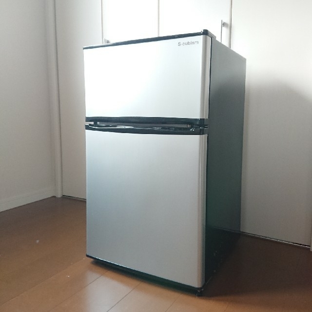 単身用 冷凍冷蔵庫 2017年製 エスキュービズムWR -2090SLスマホ/家電/カメラ