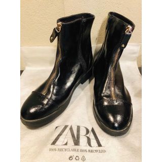 ザラ(ZARA)のZARA ショートブーツ　(ブーツ)