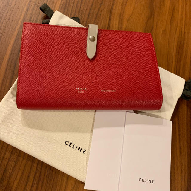 グランドセール celine - 【CELINE】新品未使用 希少 旧ロゴストラップ