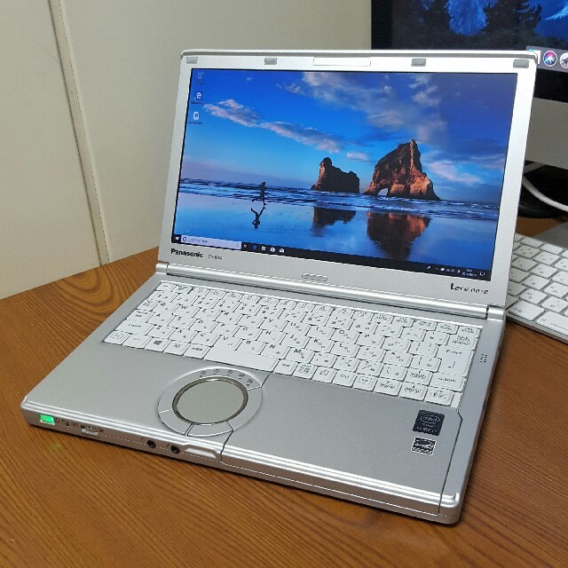 美品＞Let's cf-nx4 i5/8GB/SSD256GB/Office