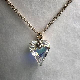 スワロフスキー(SWAROVSKI)のスワロフスキー　オーロラハートのネックレス　シルバー(ネックレス)