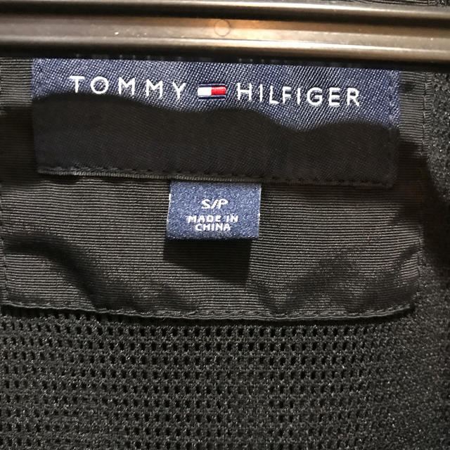 TOMMY HILFIGER(トミーヒルフィガー)のTOMMY ジャケット メンズのジャケット/アウター(ナイロンジャケット)の商品写真