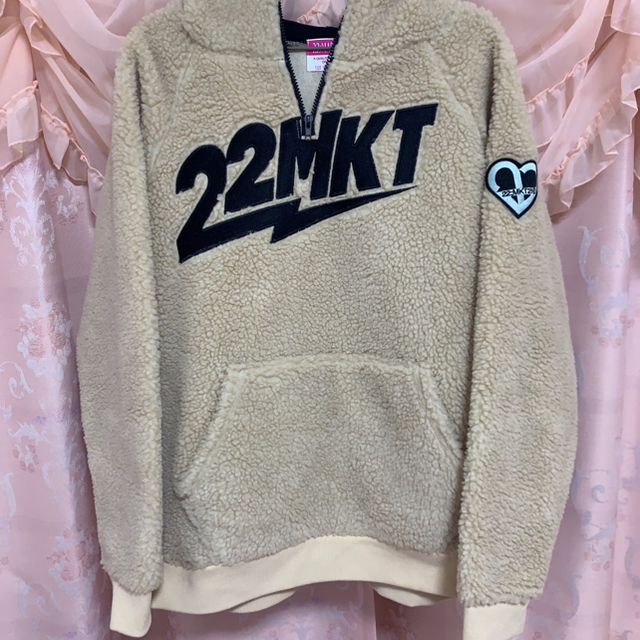 EMODA(エモダ)の22;MARKET ♡ teddy hoodie クリーム レディースのトップス(トレーナー/スウェット)の商品写真