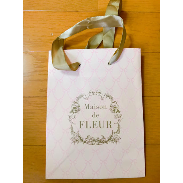 Maison de FLEUR(メゾンドフルール)のMaizo de FLEUR ショッパー レディースのバッグ(ショップ袋)の商品写真