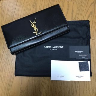 サンローラン(Saint Laurent)のクラッチバッグ　エナメル　ブラック(クラッチバッグ)