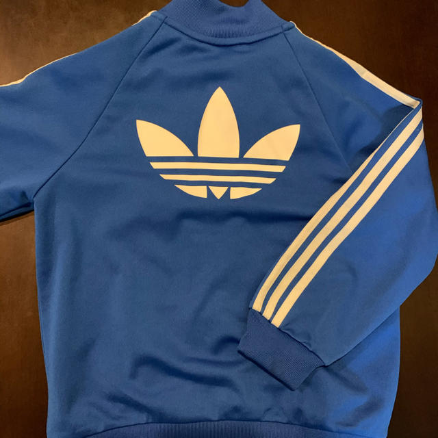 adidas(アディダス)のadidasジャージ上下 キッズ/ベビー/マタニティのキッズ服女の子用(90cm~)(その他)の商品写真