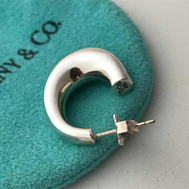 Tiffany ハーフフープピアス Tiffany ハーフフープピアス