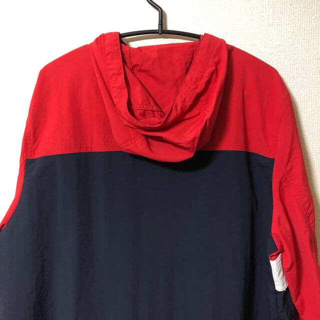 TOMMY HILFIGER(トミーヒルフィガー)の今日限定！！トミーヒルフィガー フラッグロゴ ナイロンジャケット(M)赤 紺  メンズのジャケット/アウター(ナイロンジャケット)の商品写真