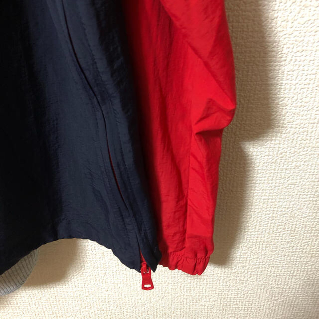 TOMMY HILFIGER(トミーヒルフィガー)の今日限定！！トミーヒルフィガー フラッグロゴ ナイロンジャケット(M)赤 紺  メンズのジャケット/アウター(ナイロンジャケット)の商品写真