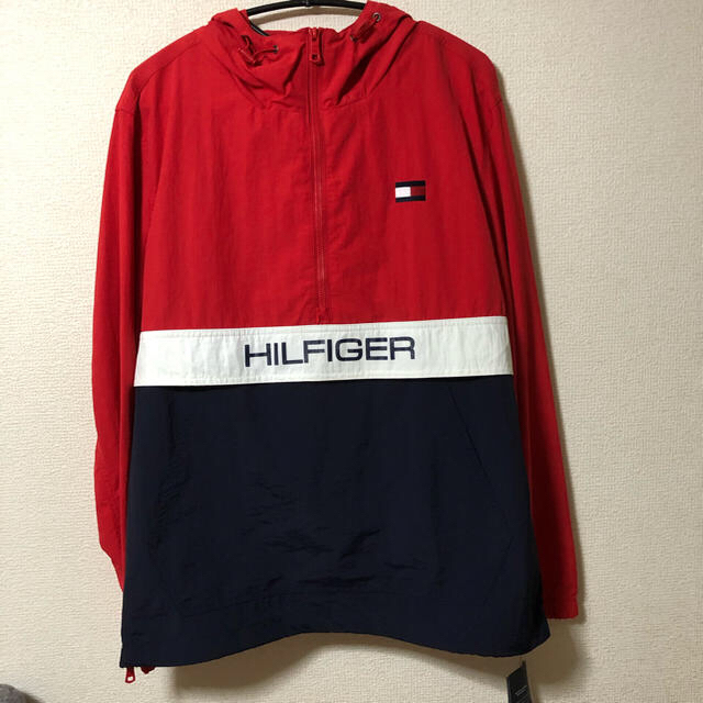 TOMMY HILFIGER(トミーヒルフィガー)の今日限定！！トミーヒルフィガー フラッグロゴ ナイロンジャケット(M)赤 紺  メンズのジャケット/アウター(ナイロンジャケット)の商品写真