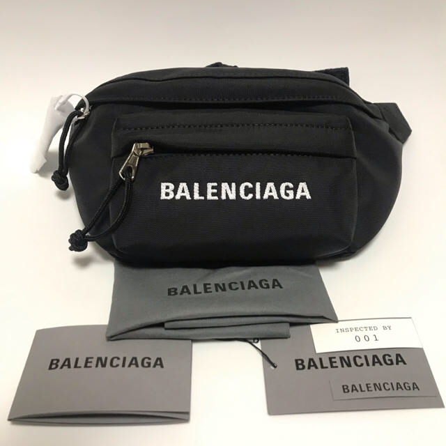 Balenciaga(バレンシアガ)の★BALENCIAGA★【在庫ラスト1点】クロスボディ/ベルトバッグ レディースのバッグ(ショルダーバッグ)の商品写真