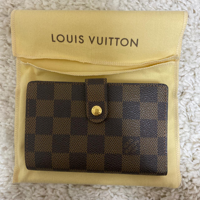 LOUIS VUITTON(ルイヴィトン)の専用です！ルイヴィトン　がま口　財布　ダミエ レディースのファッション小物(財布)の商品写真