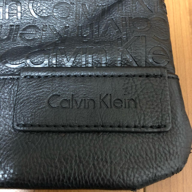 Calvin Klein(カルバンクライン)のCalvin Klein ショルダーバッグ　メンズ メンズのバッグ(ショルダーバッグ)の商品写真