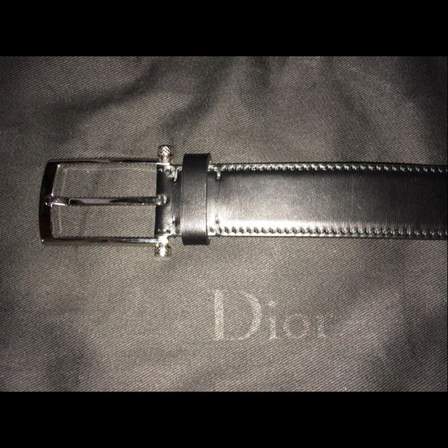 DIOR