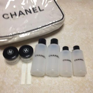 シャネル(CHANEL)のシャネル トラベルセット(フェイスローラー/小物)