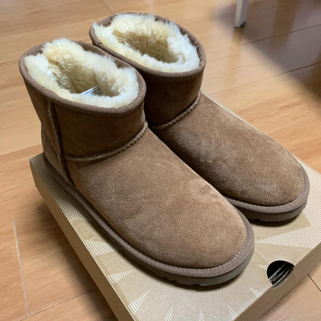 値下げ！ugg クラシックミニムートンブーツ