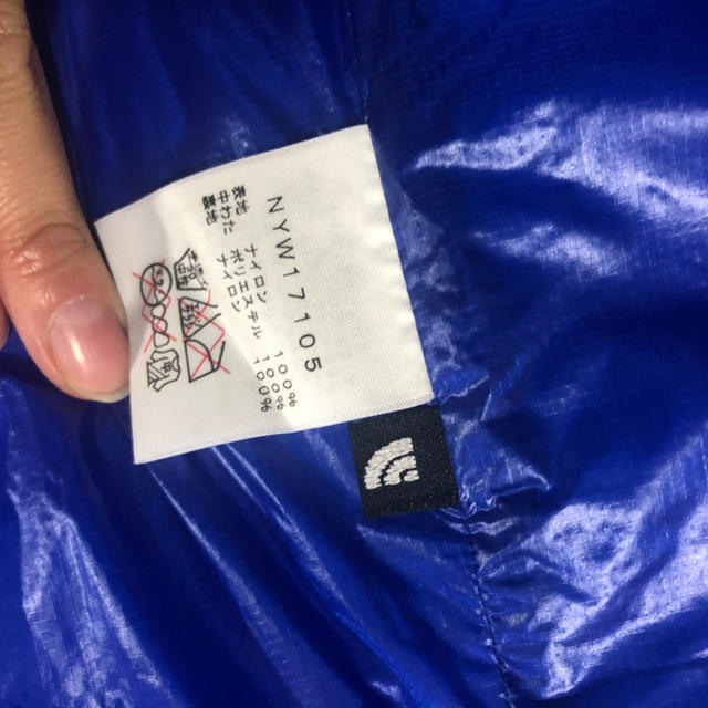 THE NORTH FACE(ザノースフェイス)の今日だけ限定価格★レッドポイントライトジャケット レディースのジャケット/アウター(ダウンジャケット)の商品写真