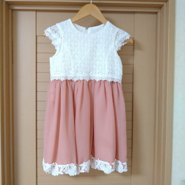 anyFAM(エニィファム)のanyFAM☆エニィファム   フォーマル　ワンピース　120 キッズ/ベビー/マタニティのキッズ服女の子用(90cm~)(ドレス/フォーマル)の商品写真