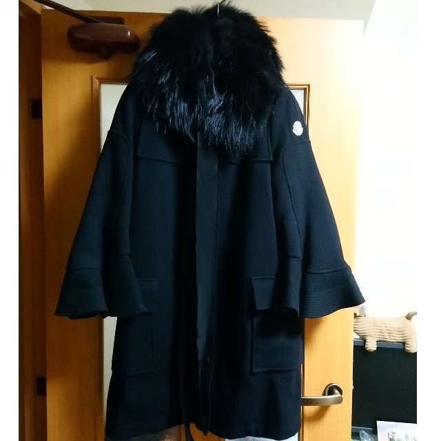 ひまわり様 モンクレールS MONCLER S suika sacai コートのサムネイル