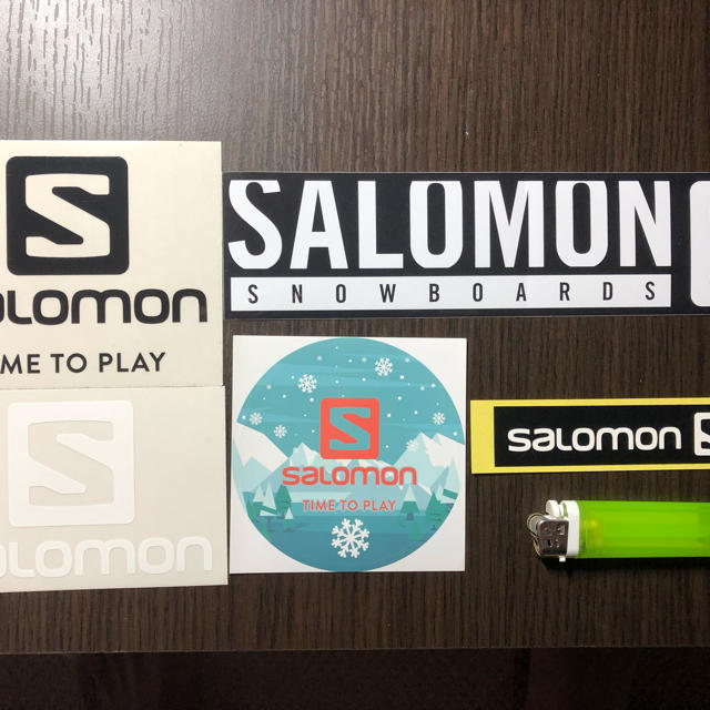 SALOMON(サロモン)のまー様専用  バラ売りSALOMON & DEELUXE   ステッカー スポーツ/アウトドアのスノーボード(その他)の商品写真