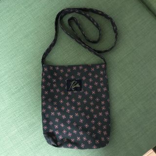 ネペンテス(NEPENTHES)のNeedles (ニードルズ)"Mini Book Bag"(ショルダーバッグ)