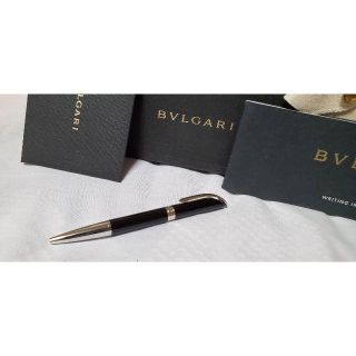 ブルガリ(BVLGARI)の正規美 レア ブルガリ クラシック エンブレムロゴショートボールペン 黒 付属有(その他)