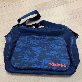 アディダス(adidas)のadidasショルダーバッグ(バッグ)