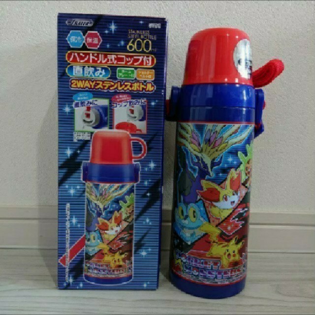 ポケモン(ポケモン)のポケモン 新品 2way ステンレスボトル コップ付直飲み 600ml キッズ/ベビー/マタニティの授乳/お食事用品(水筒)の商品写真