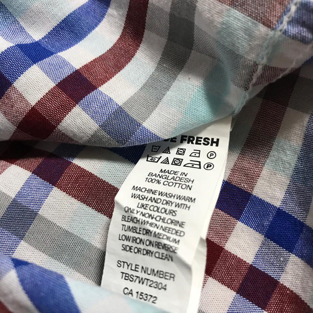 こども ビームス(コドモビームス)のJOE FRESH キッズ チェック柄 シャツ 110 キッズ/ベビー/マタニティのキッズ服男の子用(90cm~)(Tシャツ/カットソー)の商品写真