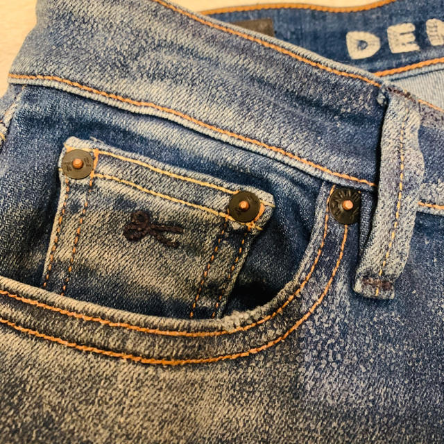 DENHAM(デンハム)の1日迄値下げ！ DENHAM SHARP スキニーデニム　デンハム　DIESEL レディースのパンツ(デニム/ジーンズ)の商品写真