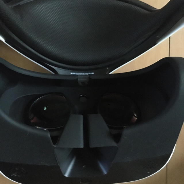 PlayStation VR(プレイステーションヴィーアール)の PS4 VRセット　動作未確認 エンタメ/ホビーのゲームソフト/ゲーム機本体(家庭用ゲーム機本体)の商品写真