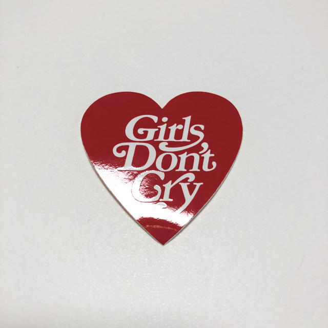 正規品 新品 XL Girls Don't Cry パーカー フーディー GDC メンズのトップス(パーカー)の商品写真