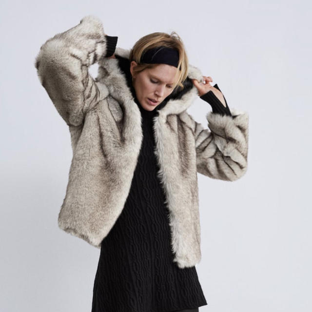 ZARA - ZARA フェイクファーコートの通販 by sato miracle|ザラ ZARA - ZARA フェイクファーコートの通販 by sato miracle|ザラ