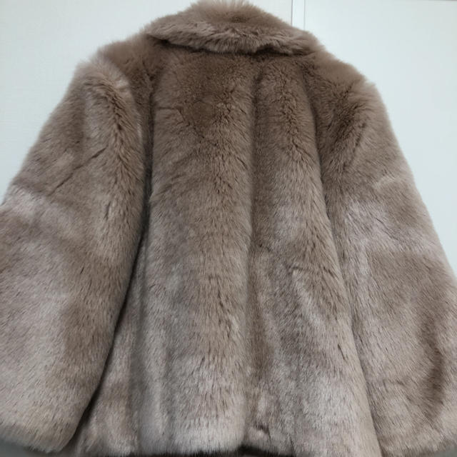 Kaon(カオン)のファーコート   は様専用 レディースのジャケット/アウター(毛皮/ファーコート)の商品写真