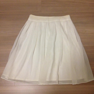ミッシュマッシュ(MISCH MASCH)のMISCH MASCHの白スカート(ひざ丈スカート)