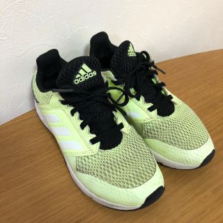 アディダス(adidas)のadidas スニーカー　21(スニーカー)