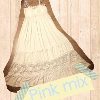 ピンクミックス(Pink Mix)の白いマキシワンピース(ロングワンピース/マキシワンピース)