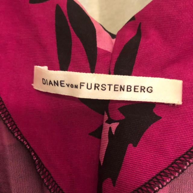 DIANE von FURSTENBERG(ダイアンフォンファステンバーグ)の大人系ワンピDIANE レディースのワンピース(ひざ丈ワンピース)の商品写真