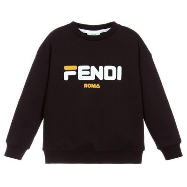 FENDI ロゴスウェットトップス　新品　未使用　タグ付