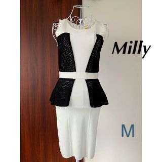 ミリー(Milly)のMilly 黒白モノトーン✴︎ニットワンピース✴︎サイズM(ひざ丈ワンピース)