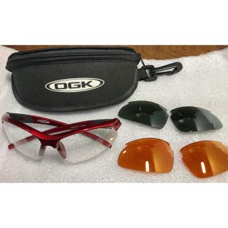 オージーケー(OGK)のOGKサングラス　本格キッズ用モデル(3枚レンズ) ケース付き　メタリックレッド(サングラス)