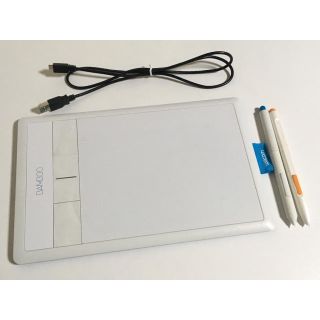 ワコム(Wacom)の【ほぼ未使用】Wacom ペンタブレット Sサイズ Bamboo CTH-470(PC周辺機器)